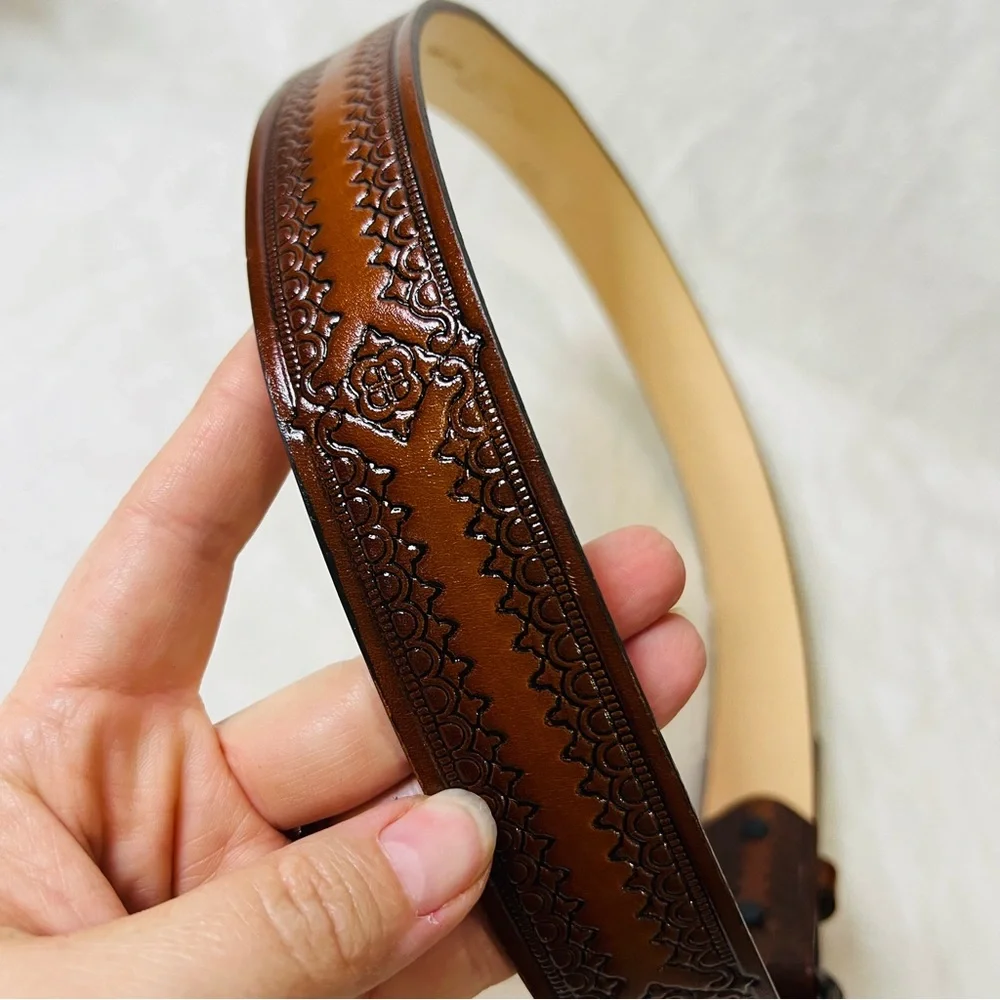 Unisex‎ Brown Genuine Leather Made in the USA Belt size 36/90